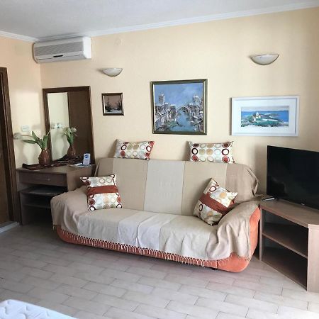 Apartments Zovko Tučepi Εξωτερικό φωτογραφία