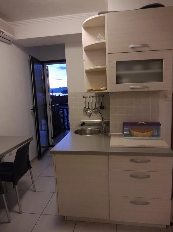 Apartments Zovko Tučepi Εξωτερικό φωτογραφία