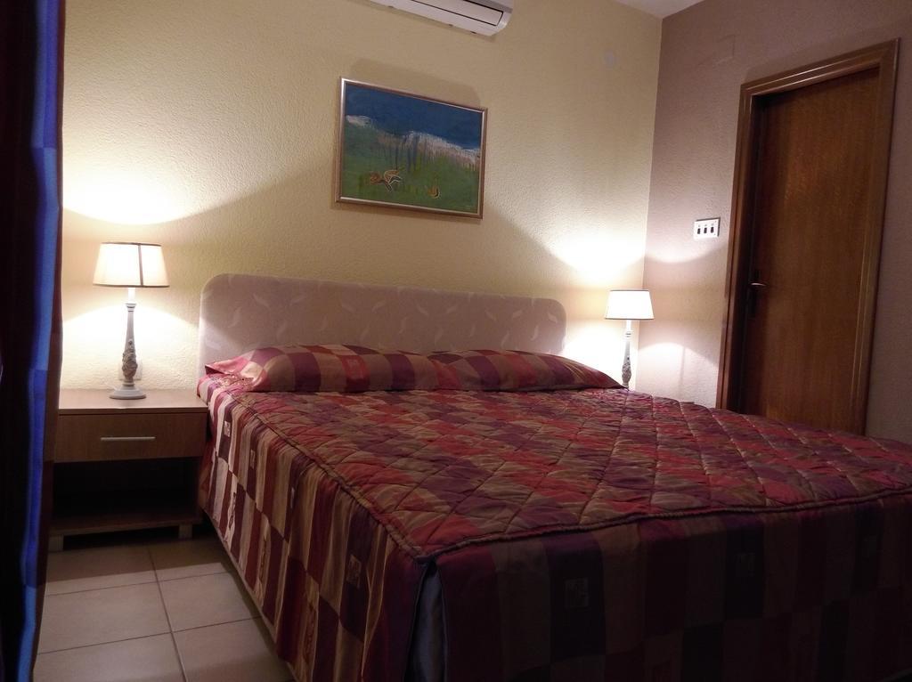 Apartments Zovko Tučepi Εξωτερικό φωτογραφία